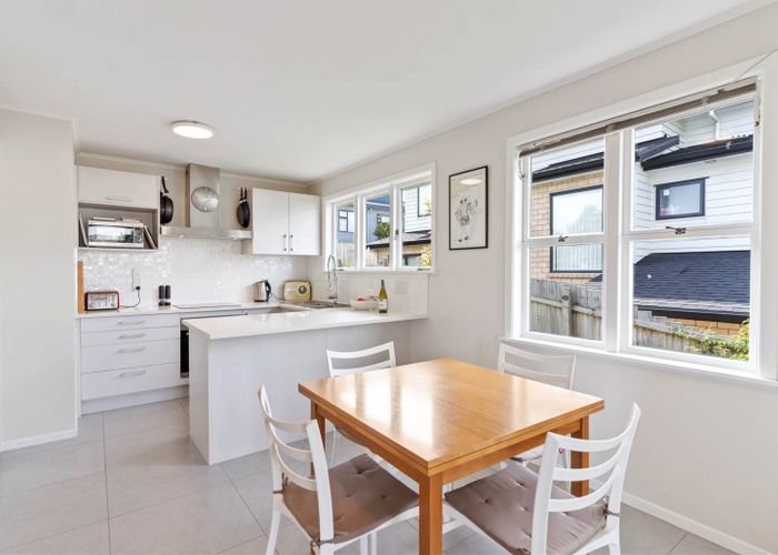  at 11 Parfitt Street, Mount Roskill, Auckland City, Auckland