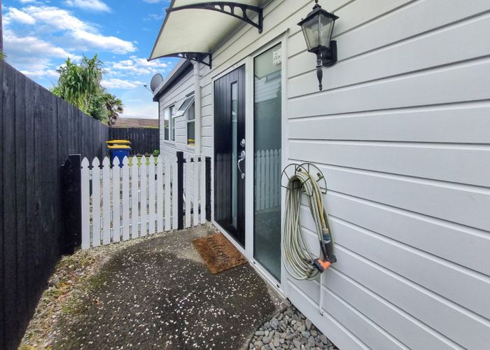  at 5/7 Koromiko St, New Lynn, Waitakere City, Auckland