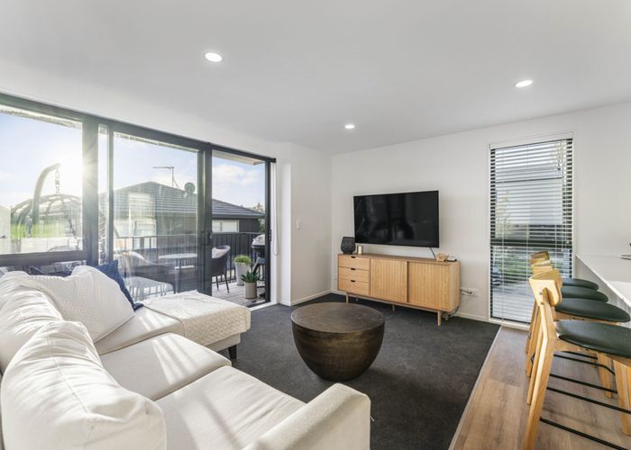  at 12 Panoni Lane, Howick, Manukau City, Auckland