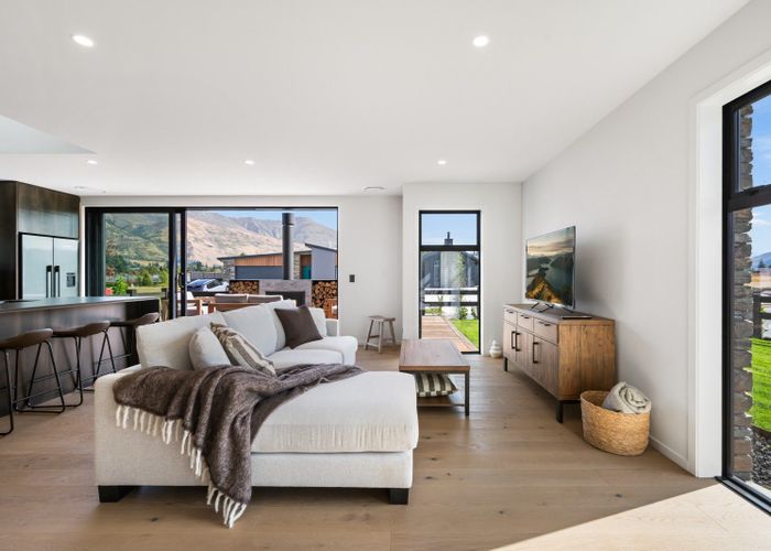  at 14 Mason Street, Wanaka, Wanaka, Otago