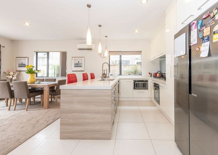  at 16 Ballindrait Drive, Flat Bush, Auckland
