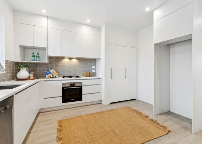  at 12 Serpent Road, Flat Bush, Manukau City, Auckland