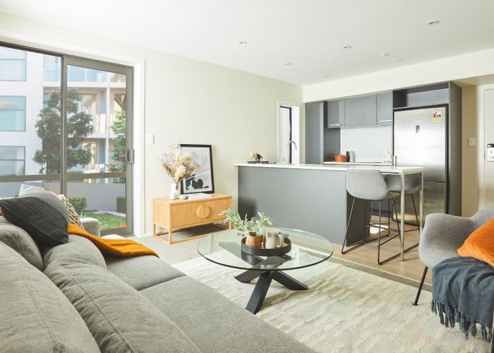  at 202/69 Hall Avenue, Mangere, Manukau City, Auckland