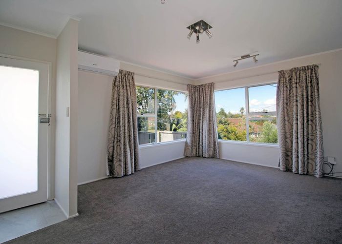  at 1/3 Fifeshire Street, Belmont, North Shore City, Auckland