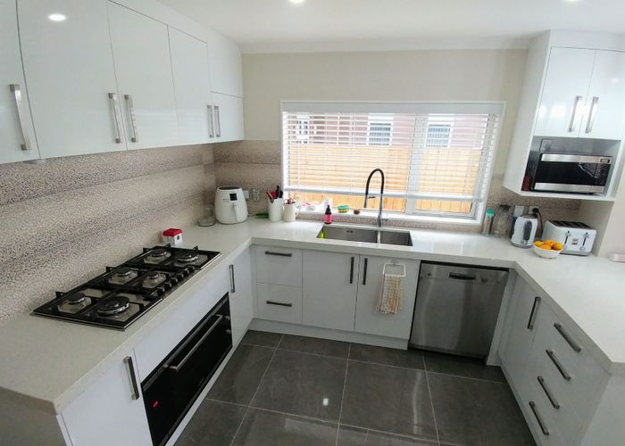  at 15 Mattson Road, Pakuranga, Auckland