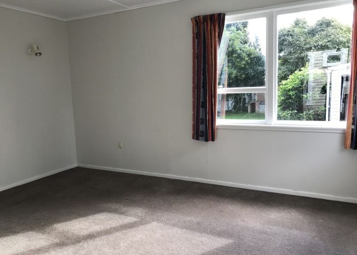  at 19 Fergusson Avenue, Sandringham, Auckland