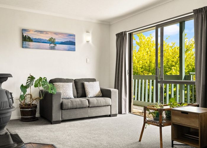  at 33 Walton Park Avenue, Fairfield, Dunedin, Otago