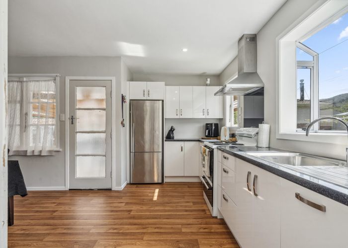  at 21 Nelson Crescent, Wainuiomata, Lower Hutt