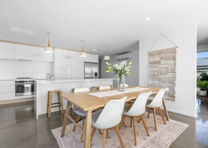 at 5 Piper Way, Glen Avon, New Plymouth, Taranaki