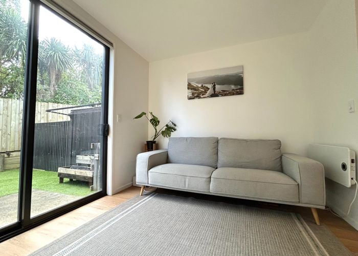  at 32 Kotuitui Street, Manukau, Auckland