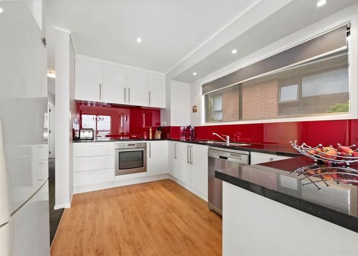 For sale 20 Royal Road, Massey, Waitakere City, Auckland homes.co.nz