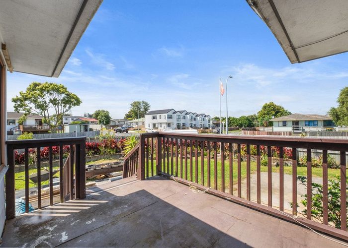  at 21 Sharland Avenue, Manurewa, Manukau City, Auckland