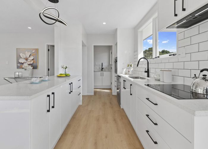  at 29 Lindis Place, Mangere Bridge, Auckland