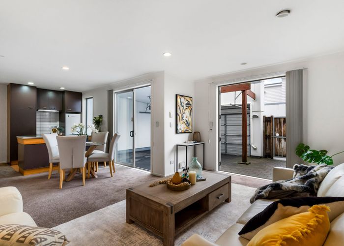  at 16/3 Wagener Place, Mount Albert, Auckland City, Auckland