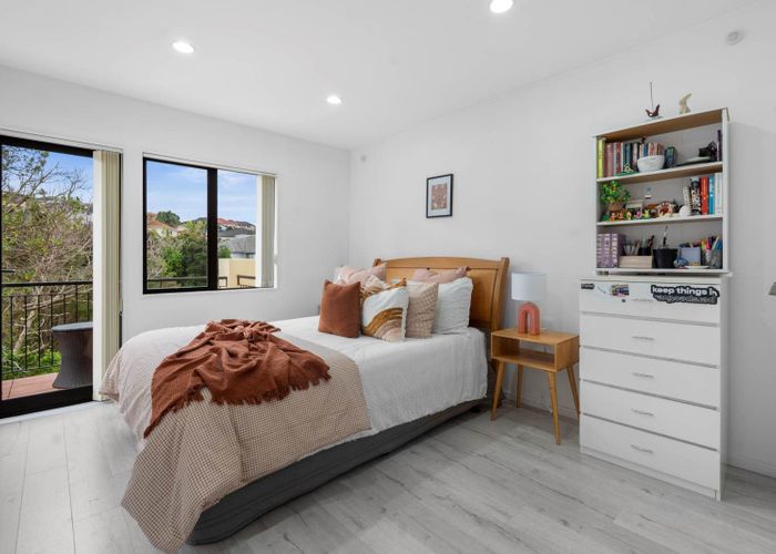  at 6 Gold Street, Albany Heights, Auckland