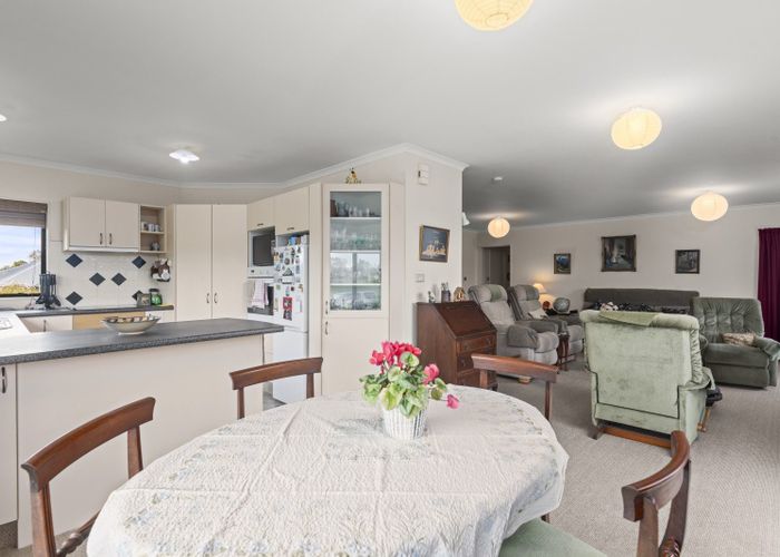  at 11 Barnett Drive, Marton