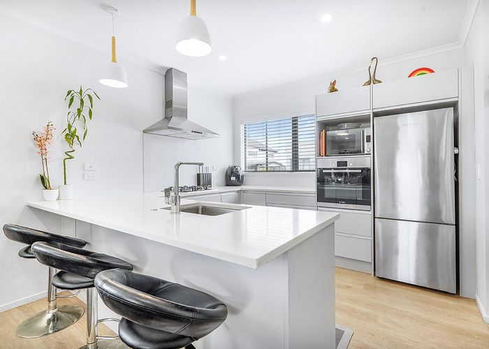  at 7 Springside Court, Huntington, Hamilton, Waikato