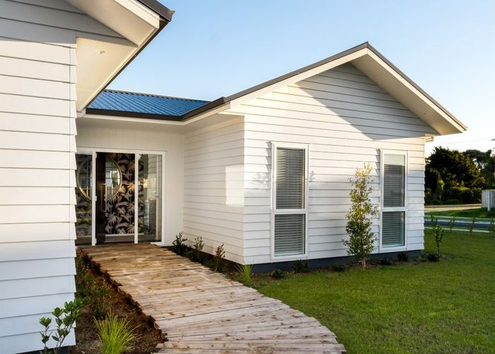  at 8 Seven Oaks Drive, Kinloch, Taupo, Waikato