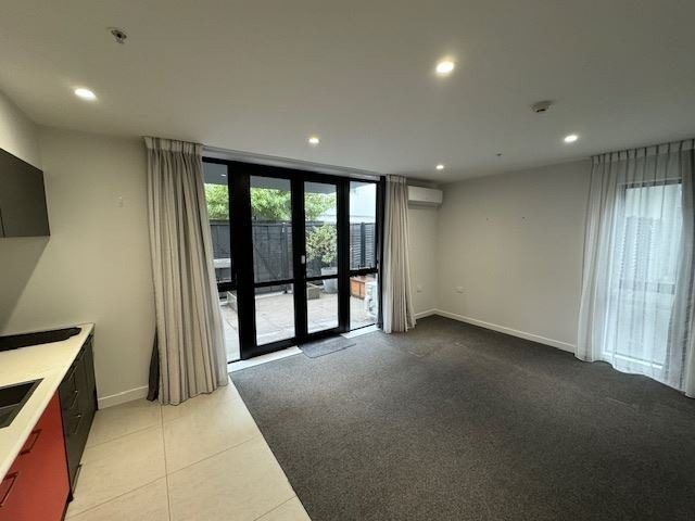  at 6/12 Latimer Square, City Centre, Christchurch City, Canterbury