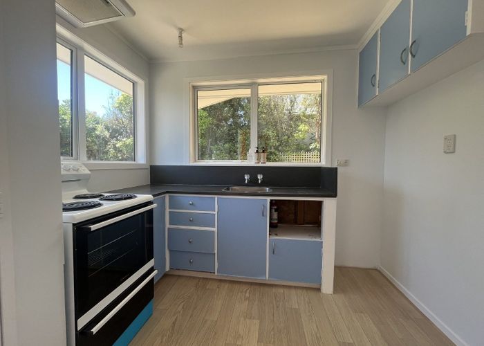  at 4/52 Awatea Street, Ranui Heights, Porirua, Wellington