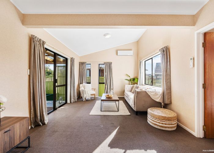  at 10A Forest Hill Road, Henderson, Auckland