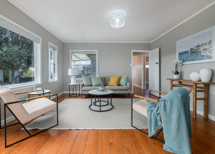  at 82 Rosier Road, Glen Eden, Auckland