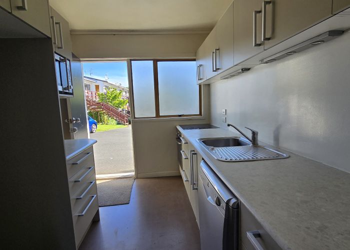  at 10/17 Knight Ave, Mount Albert, Auckland City, Auckland