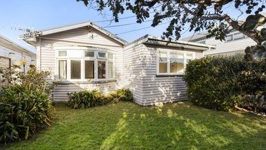  at 14 Kauri Street, Miramar, Wellington