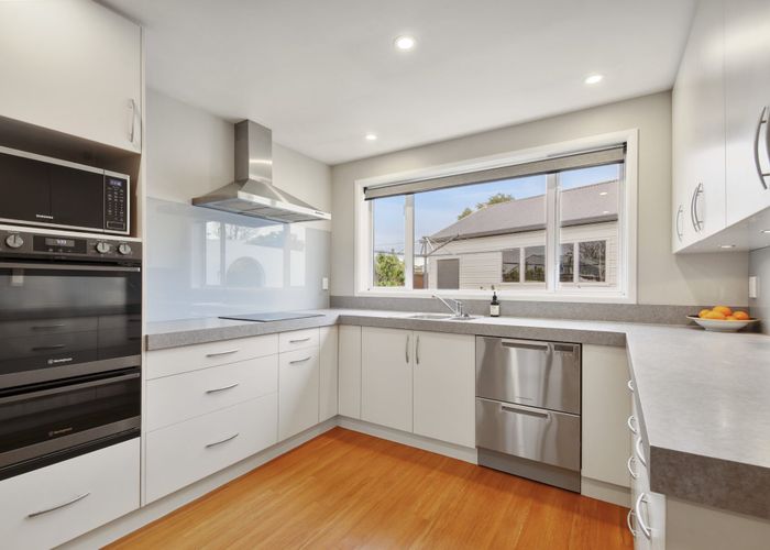  at 17 Seagrave Place, Ilam, Christchurch City, Canterbury