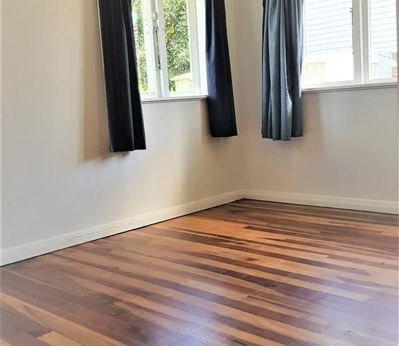  at 1/166 Lake Rd, Northcote, North Shore City, Auckland