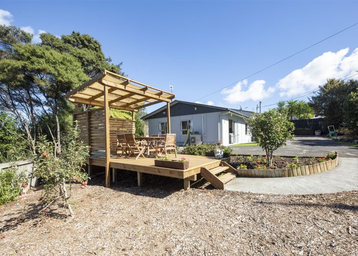  at 1/1 Burnham Road, Waitākere, Auckland