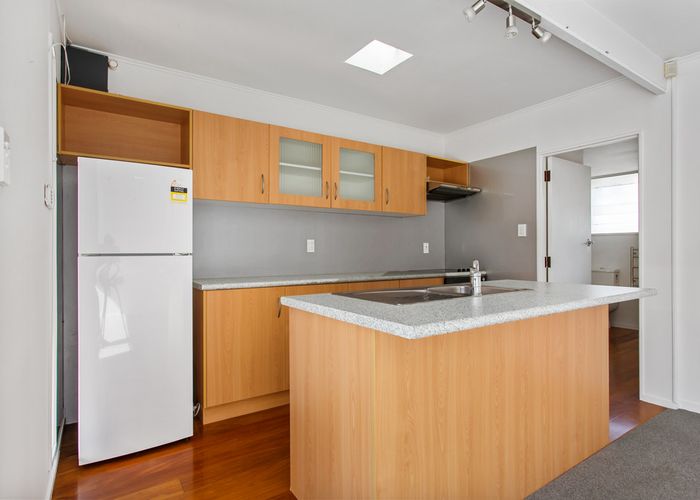  at 1/46 Thatcher Street, Mission Bay, Auckland