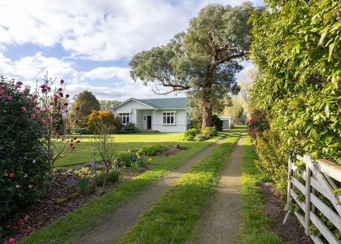  at 582 Milson Line, Newbury, Manawatu, Manawatu / Whanganui