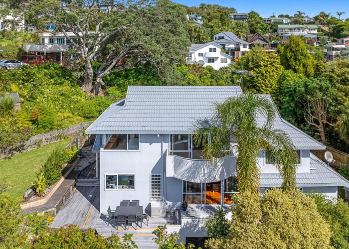  at 37 Vista Motu, Red Beach, Rodney, Auckland