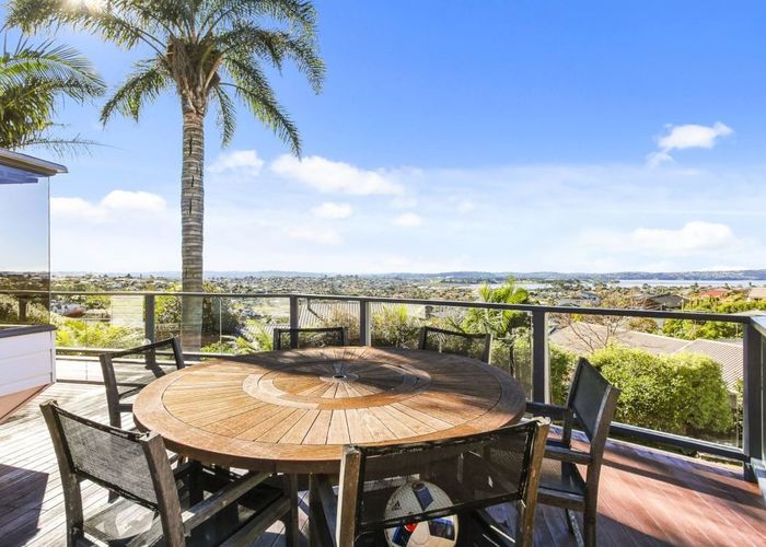  at 94 Luckens Road, West Harbour, Auckland