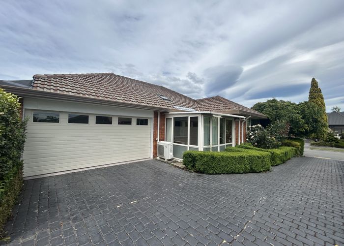  at 1/3 Cottesmore Close, Burnside, Christchurch City, Canterbury