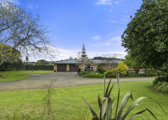  at 1999 Buckland Road, Buckland