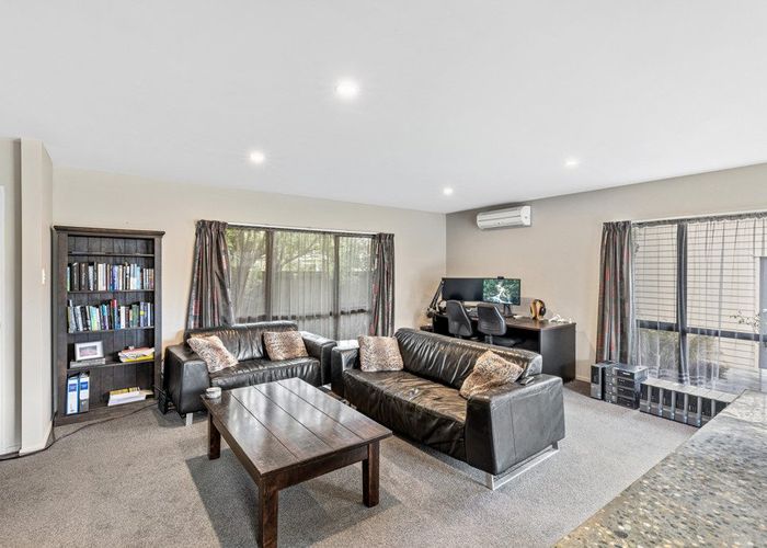  at 21 Dufek Crescent, Wigram, Christchurch City, Canterbury