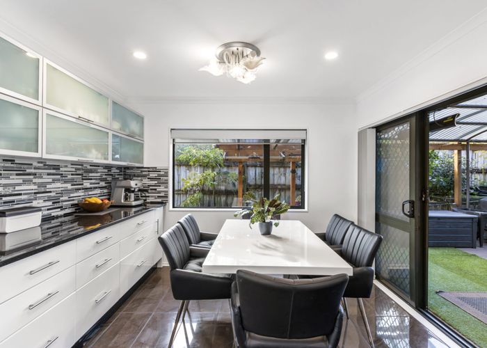 at 778 Chapel Road, Shamrock Park, Auckland