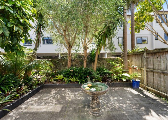  at 4/76 Galway Street, Onehunga, Auckland City, Auckland