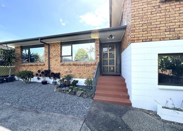  at Olena Avenue, Sunnyhills, Manukau City, Auckland