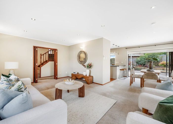  at 19 Cornelian Crescent, Half Moon Bay, Manukau City, Auckland