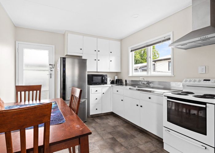  at 225A Lumsden Place, Akina, Hastings