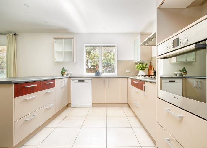  at 22B Taupata Street, Redcliffs, Christchurch City, Canterbury