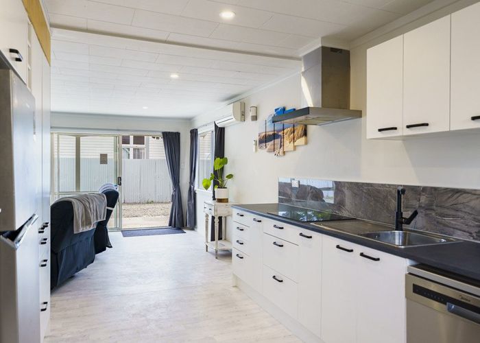  at 2/33 Latham Street, Napier South, Napier