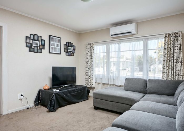  at 100 De Lautour Road, Inner Kaiti, Gisborne