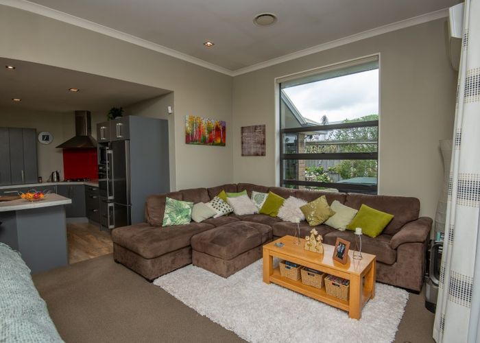  at 15 Torbay Avenue, Huntingdon, Ashburton