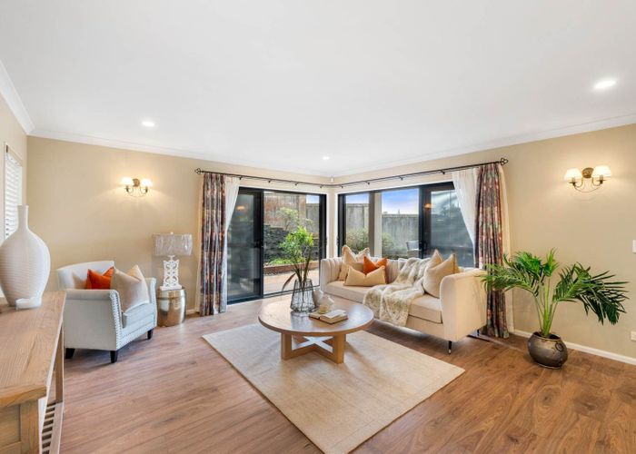  at 54 Grammar School Road, Pakuranga, Manukau City, Auckland