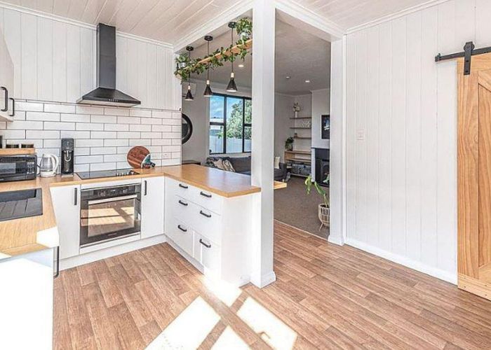  at 13 Karaka Street, Castlecliff, Whanganui, Manawatu / Whanganui
