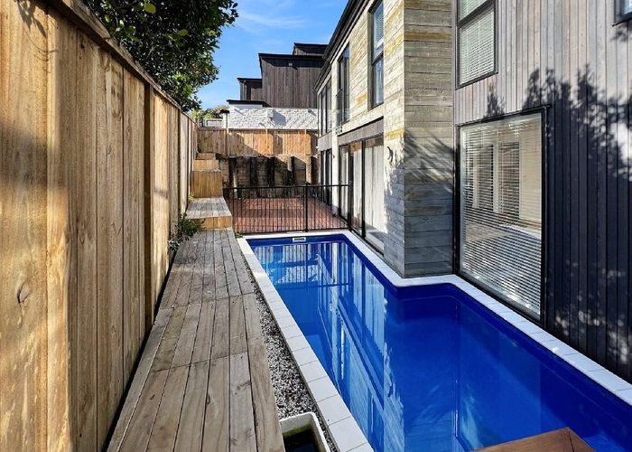  at 43 Entrican Ave, Remuera, Auckland City, Auckland